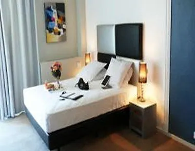 Yes Hotel Αβινιόν 3*,  Γαλλία
