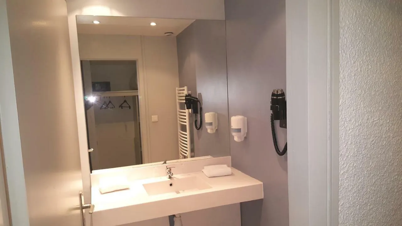 Yes Hotel Αβινιόν