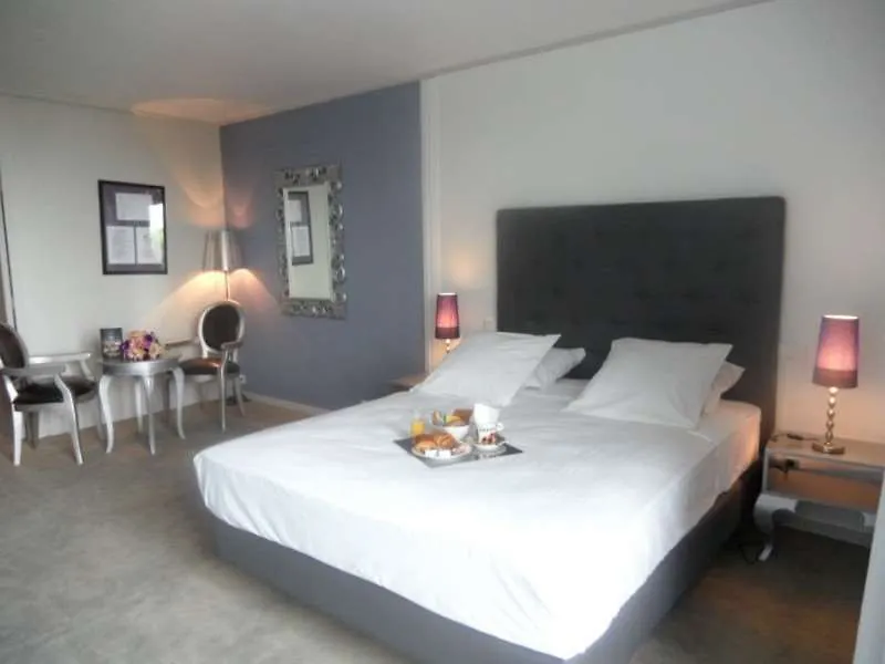 Yes Hotel Avignon